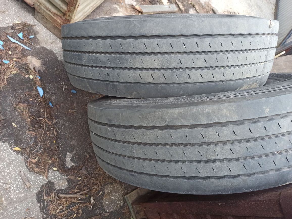 Opona opony 315/80/R22,5 Barum Bridgestone Hilo