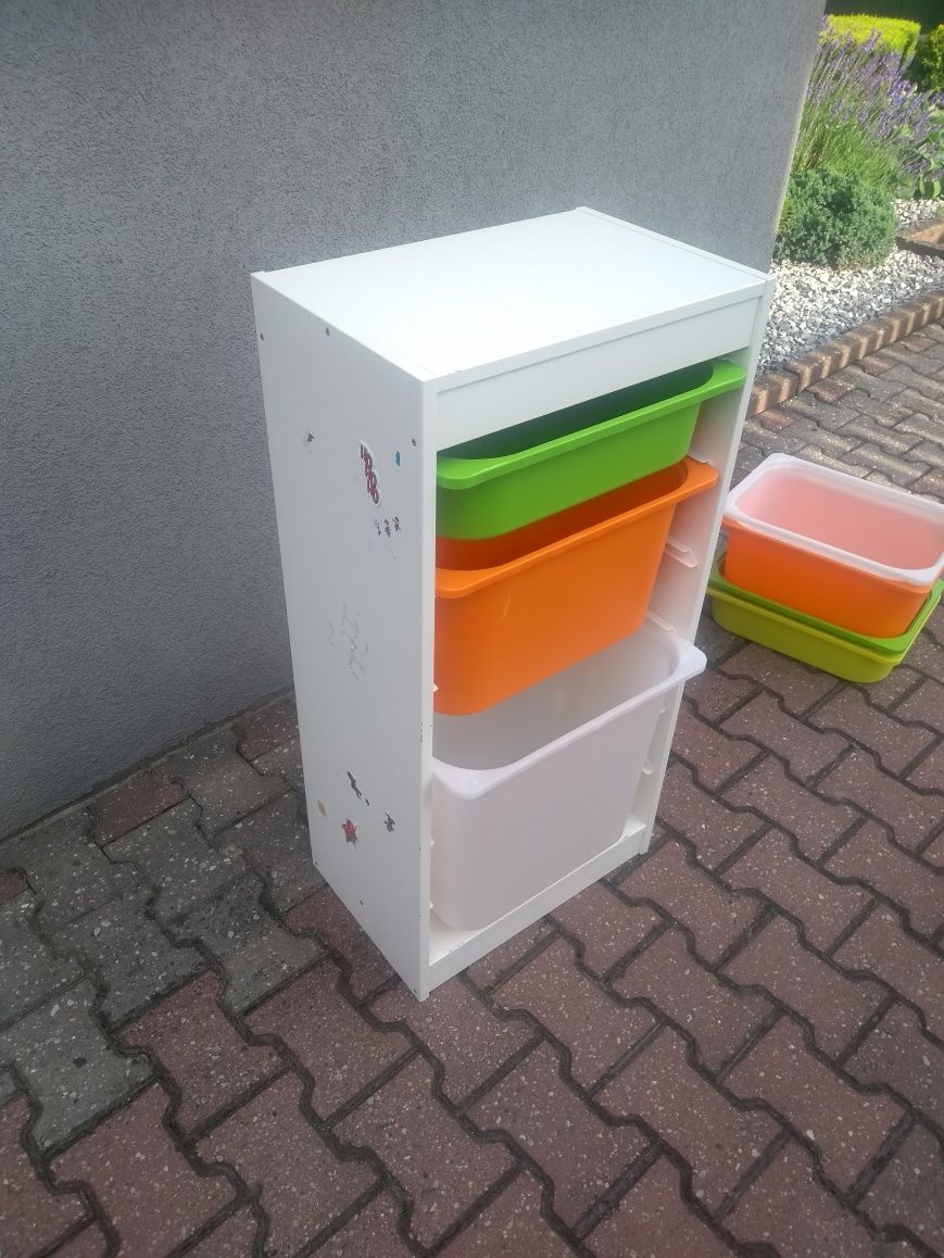Sprzedam regał Ikea trofast z pojemnikami