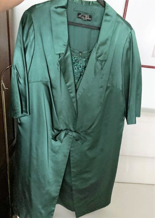 Vestido Antigo em verde