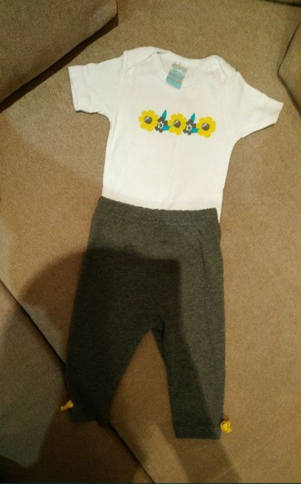 Боді. Кофта. Лосіни. Набір трійка. На 6-9 місяців. Дитячий одяг