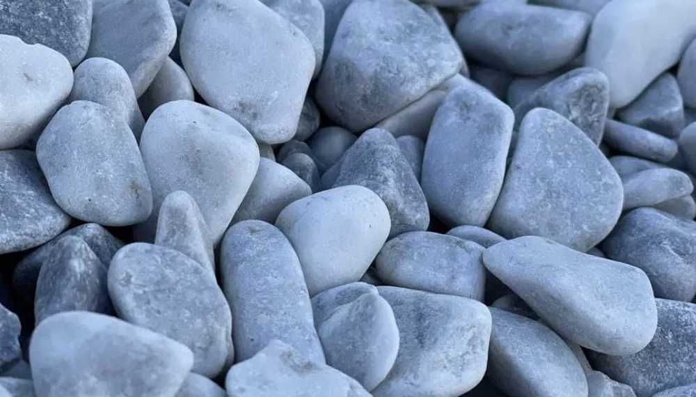 Otoczak Thassos śnieżnobiały kamień ogrodowy