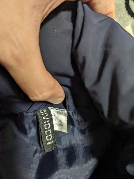 Зимова жіноча куртка H&M Divided