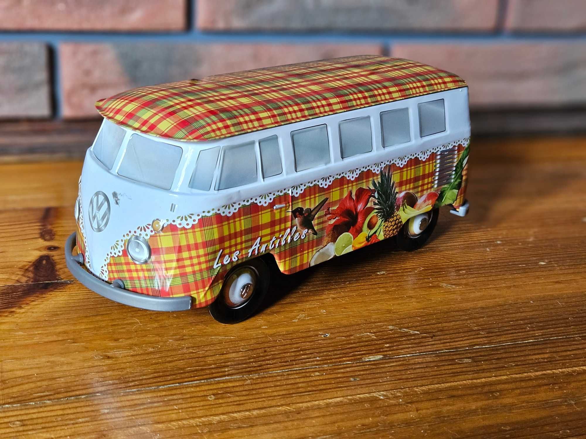 Volkswagen Bus VW T1 dekoracyjny licencjonowany model, metalowa puszka