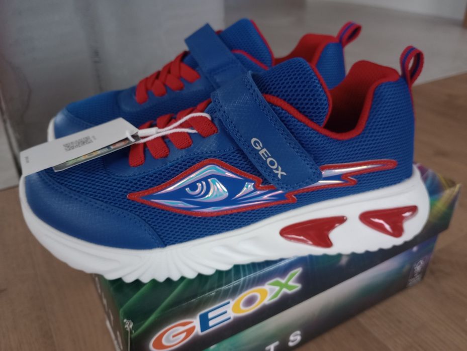 Sneakersy Geox lights świecące adidasy 33 buty