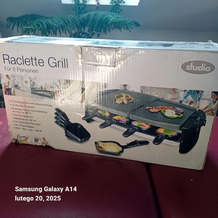 Reclette grill 1300w na 8 osób z kamieniem do grzania potraw