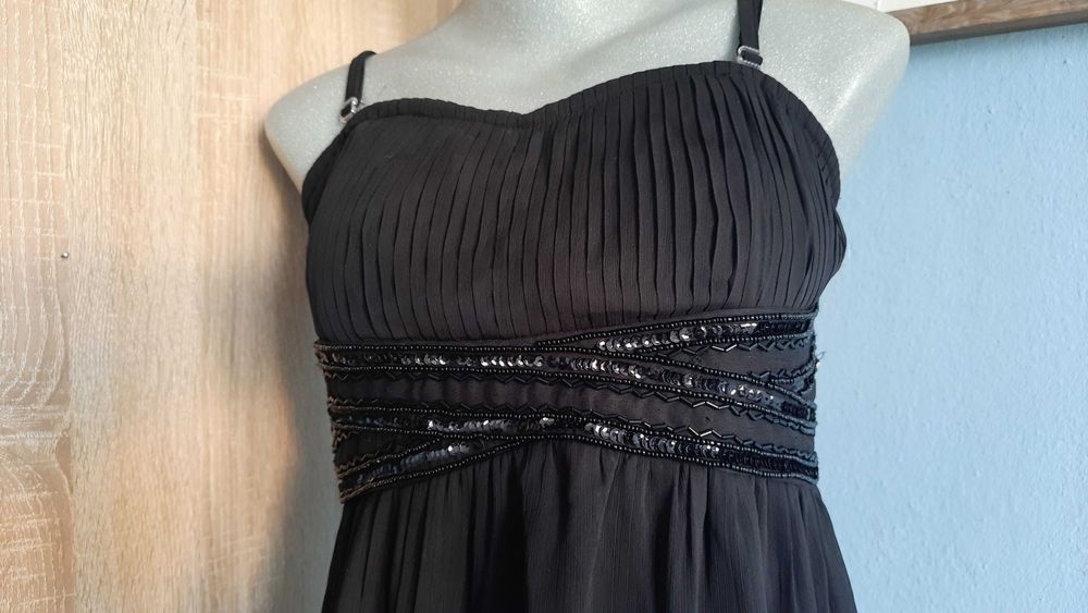 SYLWESTER STUDNIÓWKA Czarna długa suknia 36 Bodyflirt