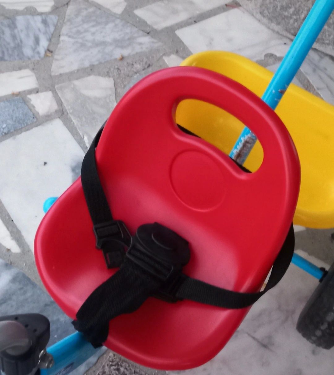 Triciclo de criança da chicco