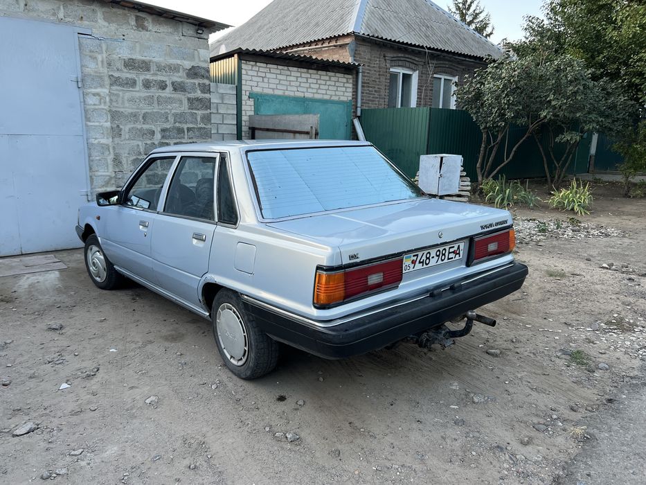 Toyota camri 1986 год