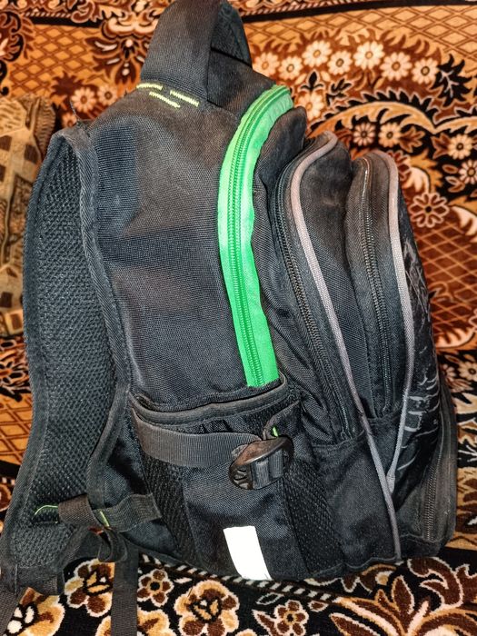 Продам рюкзак для школы