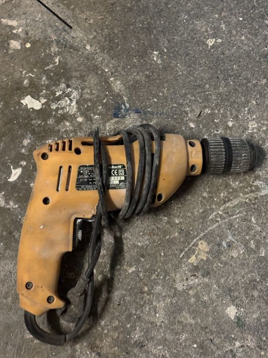 Máquinas avariadas para peças