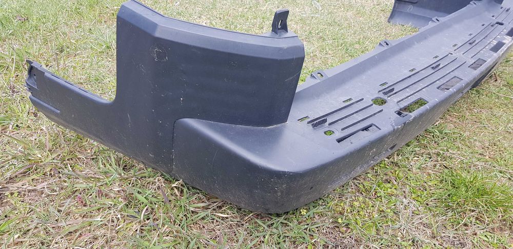 zderzak tył Land Rover Discovery 4 IV