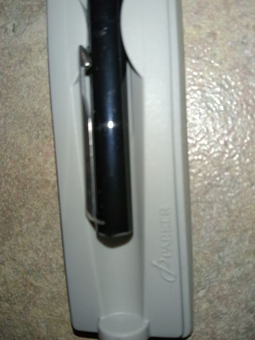 Caneta Parker preta