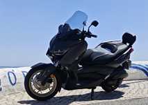 Yamaha X-Max 2021
