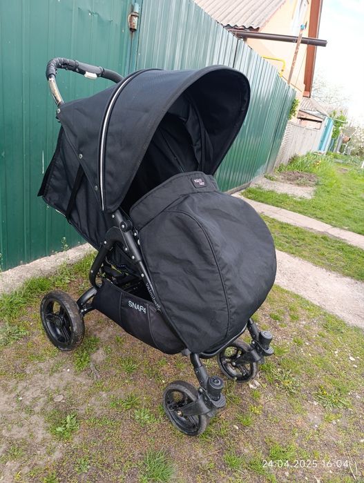 Продам дитячий візочок