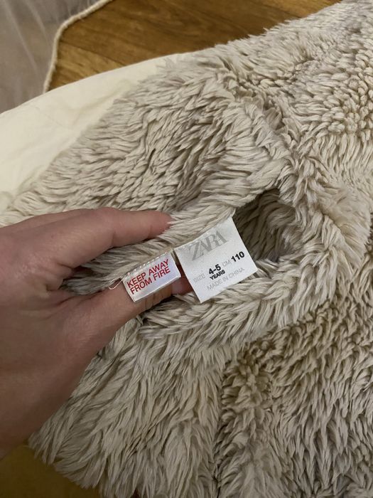 Зимова куртка шуба дівчинці фірми zara 4-5 років