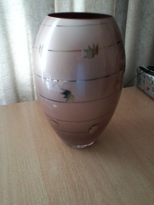 Ваза для цветов.Чешское стекло.Высота 30 см