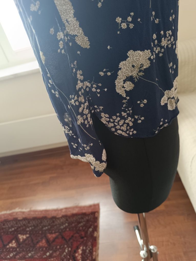 Bluzka Massimo Dutti, granatowa w beżowe kwiaty, rozm. 34