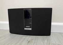 Bose SoundTouch 20 WiFi акустика с пультом и мобильным приложением