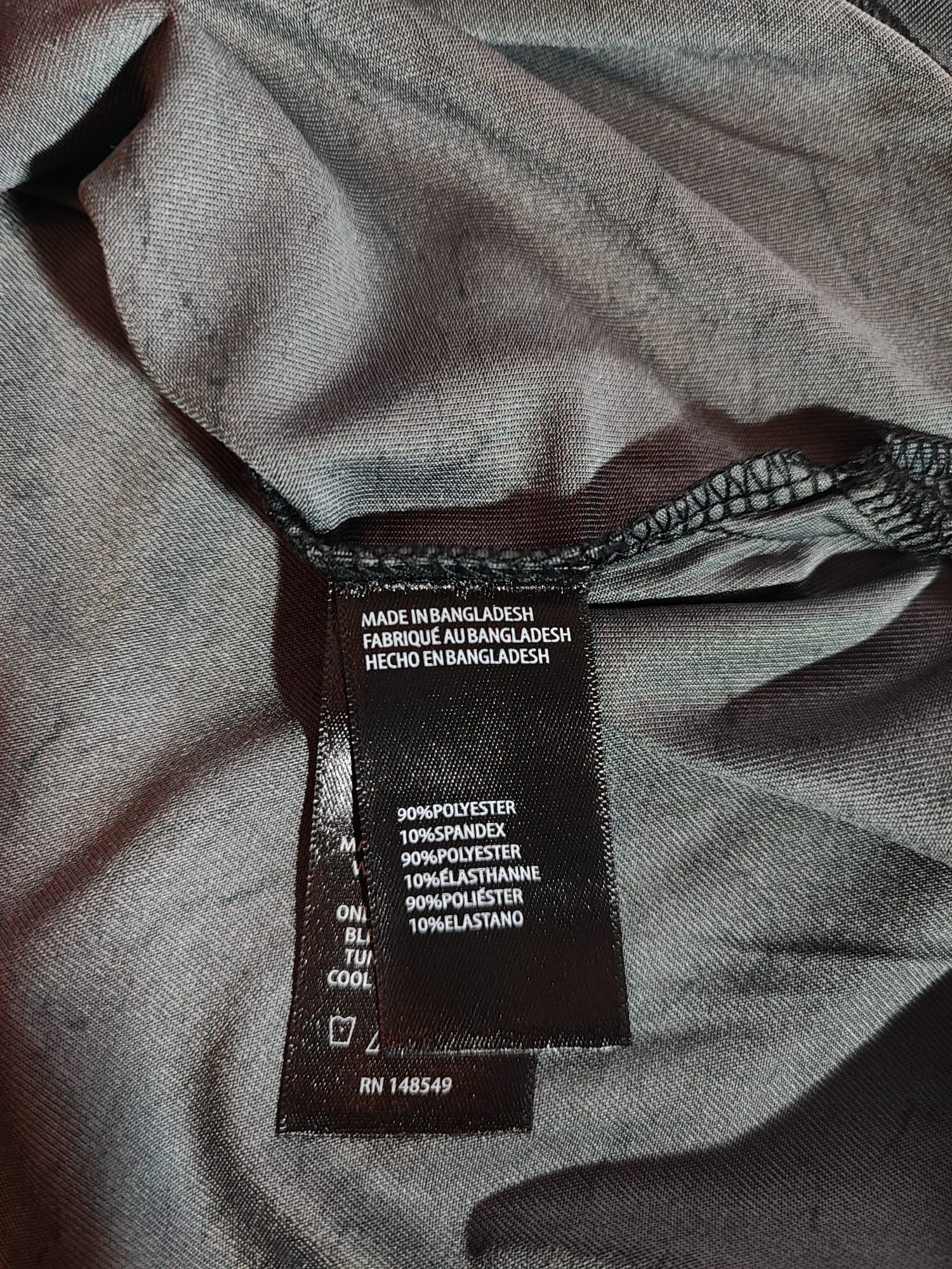 Koszulka polo Kenneth Cole Golf, męska, rozm. M

Mam na sprzedaż nową