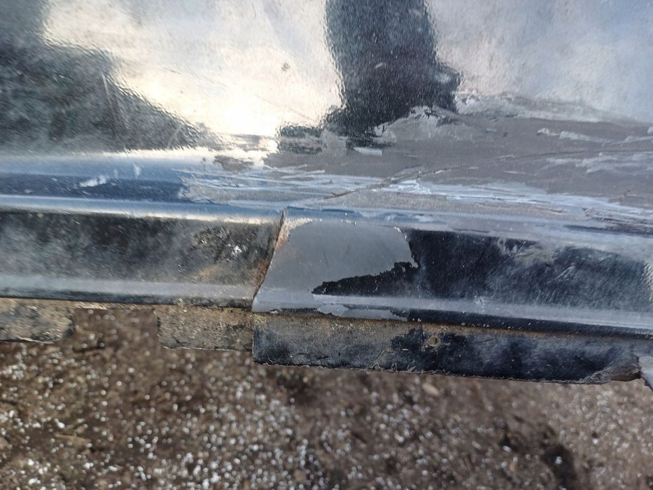 BMW 7 E38 Zderzak przód Przedni