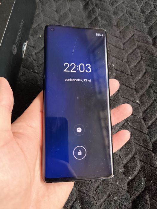 Sprzedam Motorolę edge
