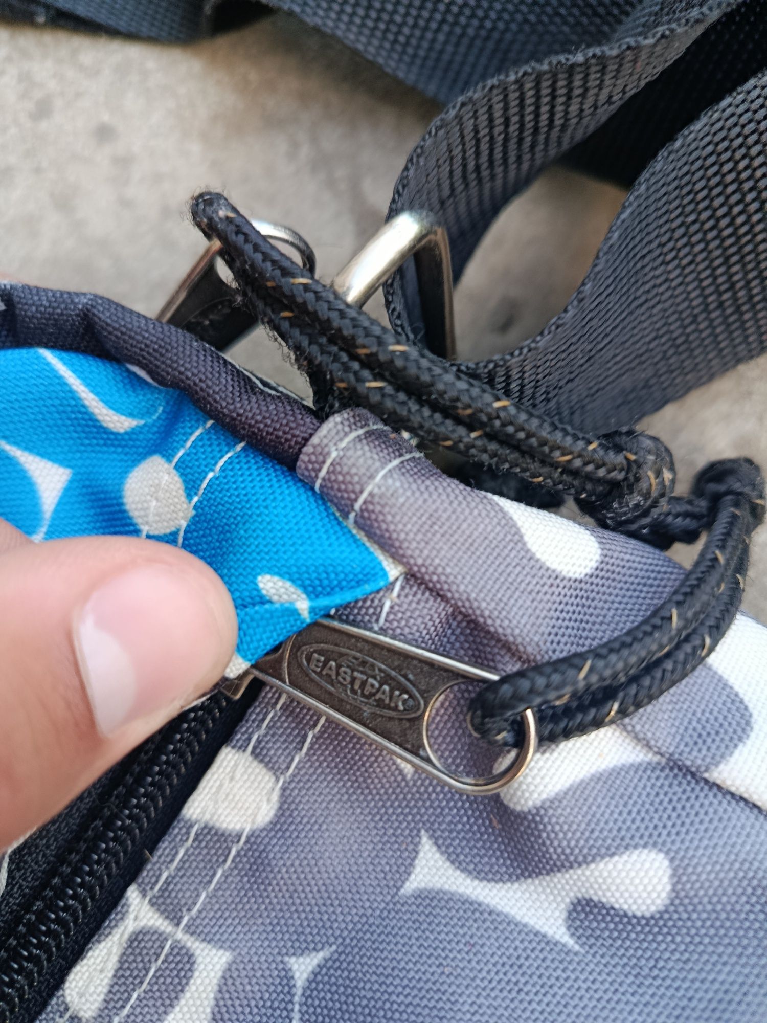 Мессенджер Eastpak