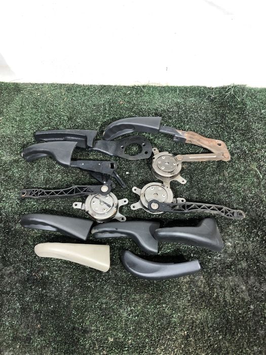 Механізм регулювання сидіння Рено меган 2 сценік Renault megane ручка