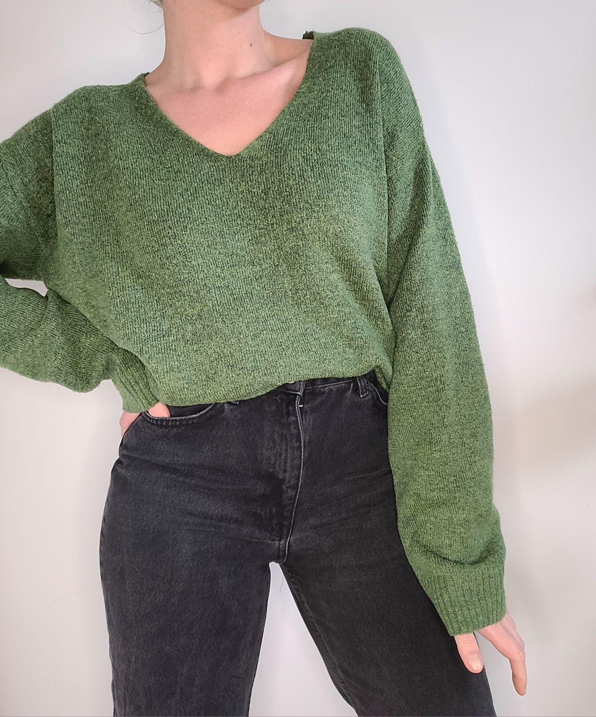 Zielony sweter oversize z dodatkiem wełny H&M