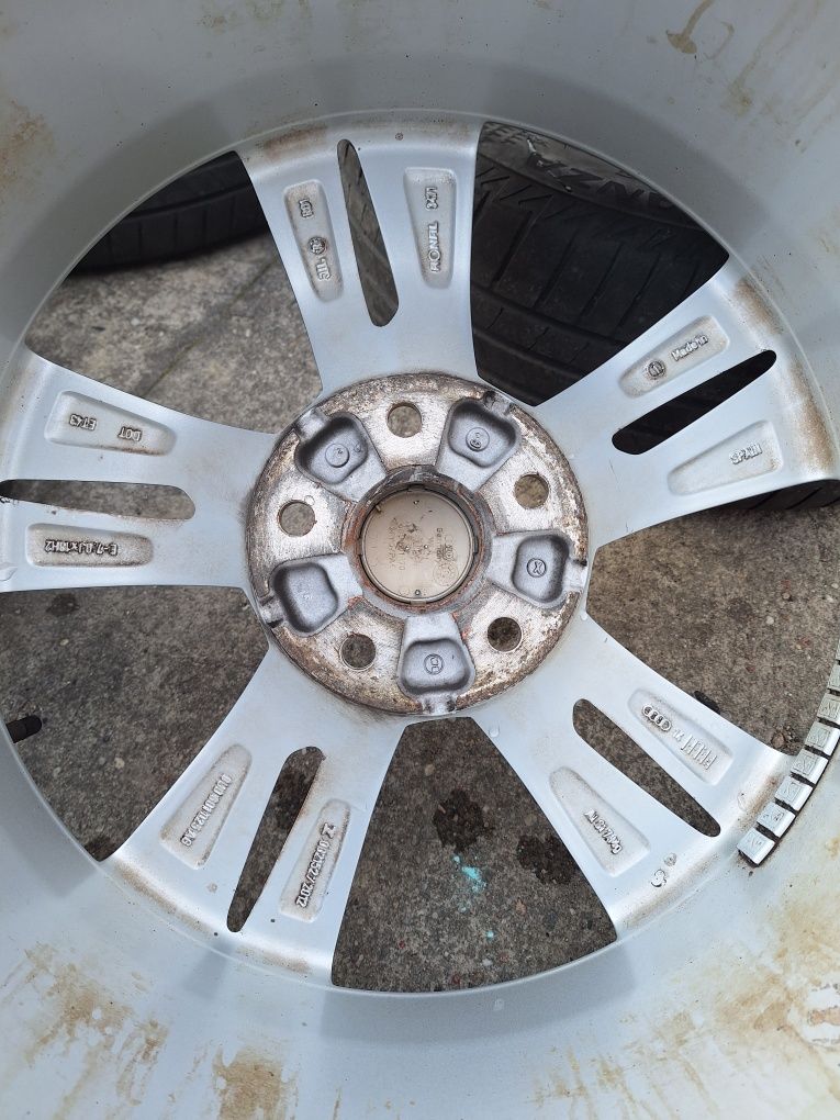 Audi Q3 KOŁA  FELGI ALUFELGI 18" ET43 5x112