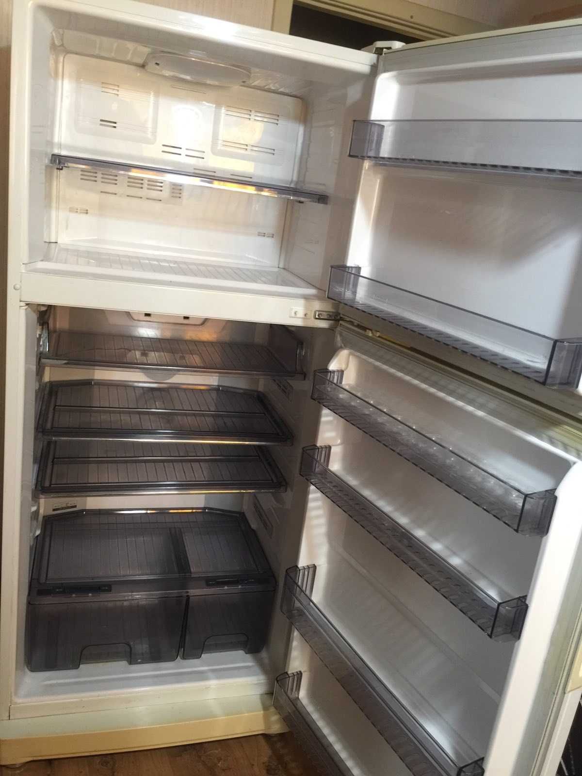 Холодильник Fujeta Корейська збірка