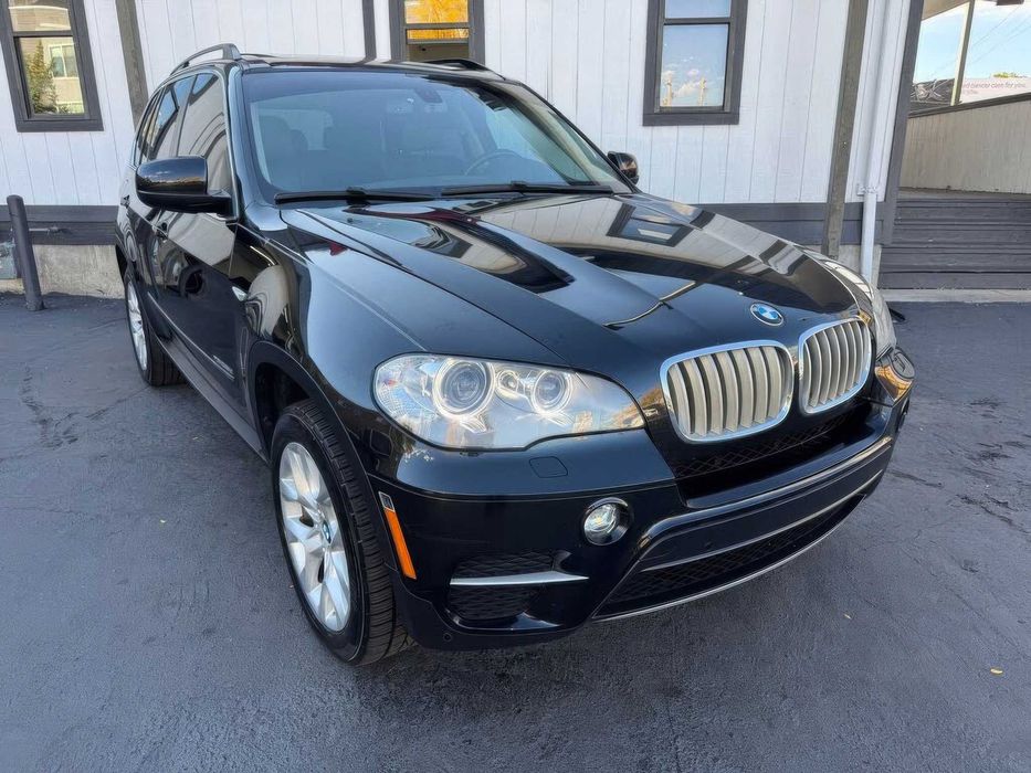 BMW X5 xDrive35d      2013