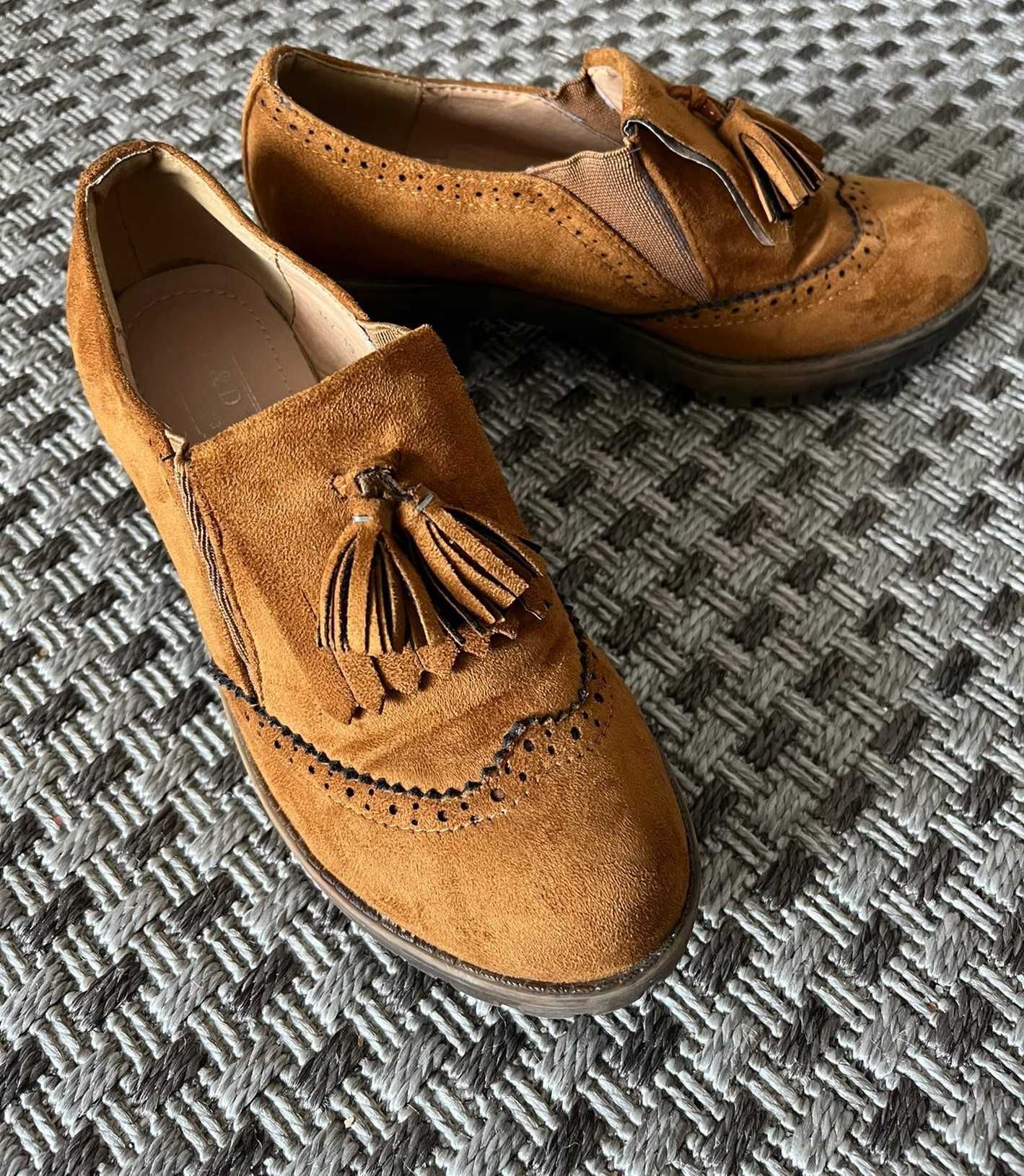 Sapatos Camel Senhora - Tamanho 37