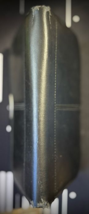 Etui na karty i dokumenty