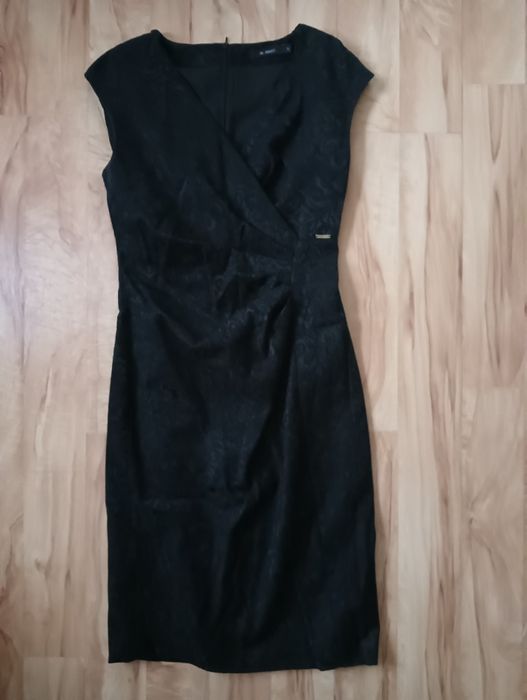 Sukienka midi czarna wizytowa Monnari rozmiar S