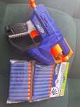 Nerf pistolet wyrzutnia na strzałki + strzałki
