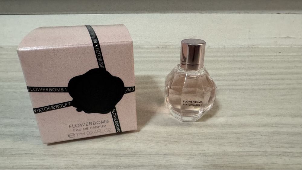 Viktor & Rolf Flowerbomb 7ml