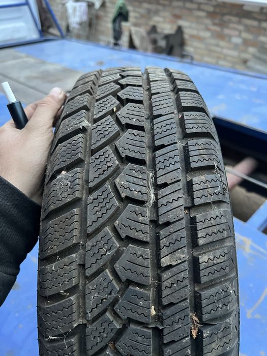 Продам резину r13 зимняя