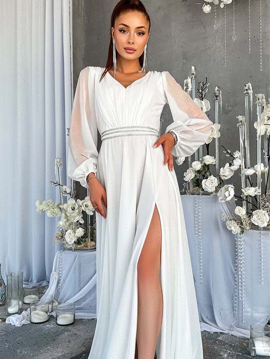 Святкова біла сукня