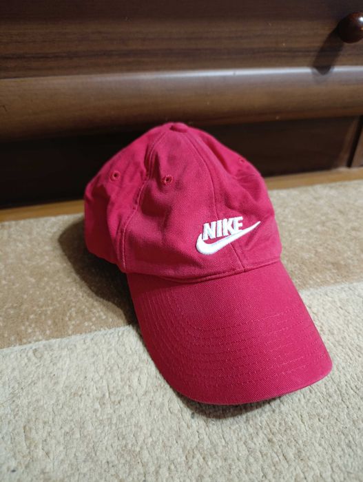 Кепка найк в отличном состоянии