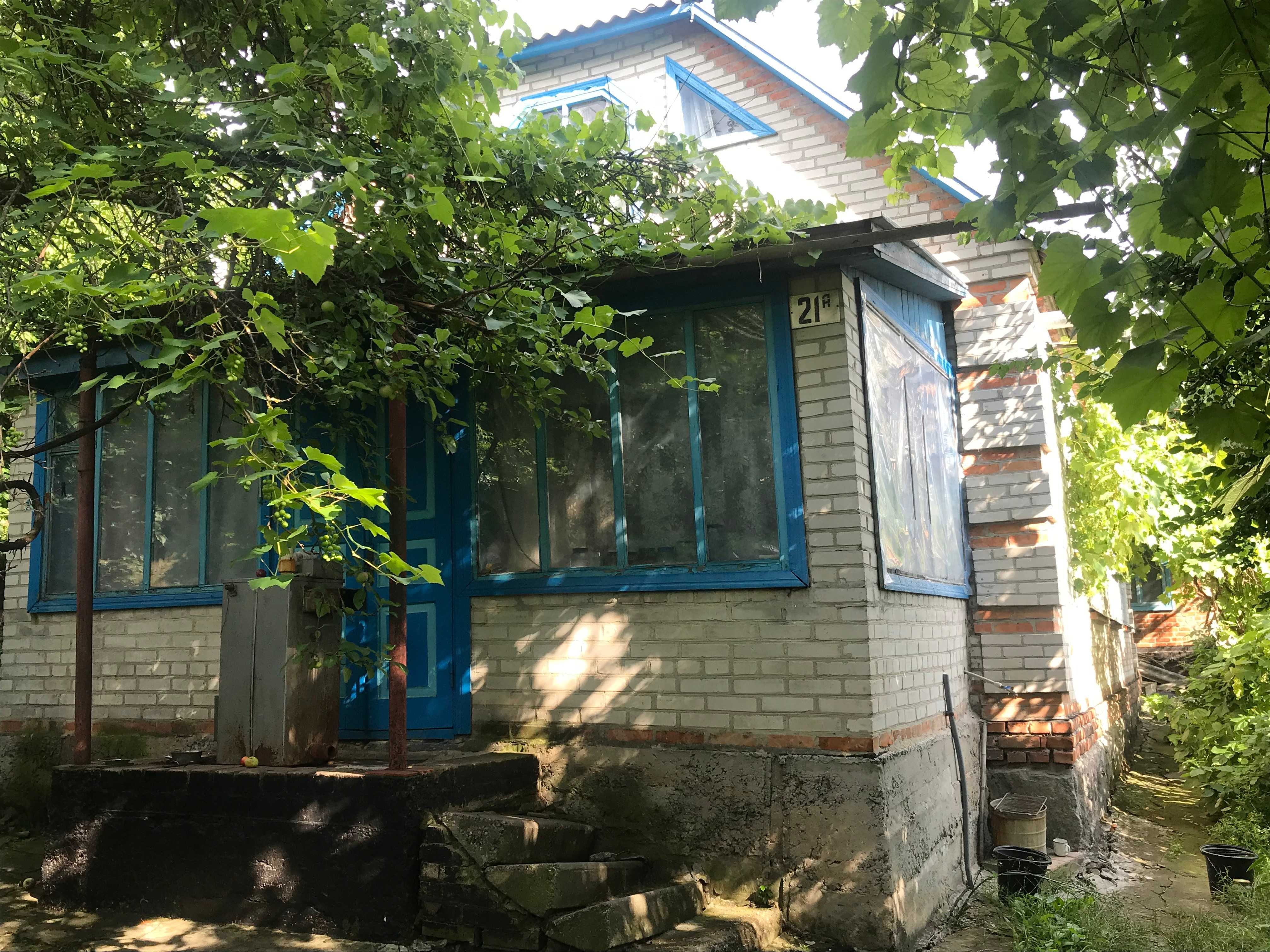 Будинок по вул. Кузні обмін на квартиру
