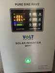 Гібридний інвертор Volt Polska sinus pro 2000