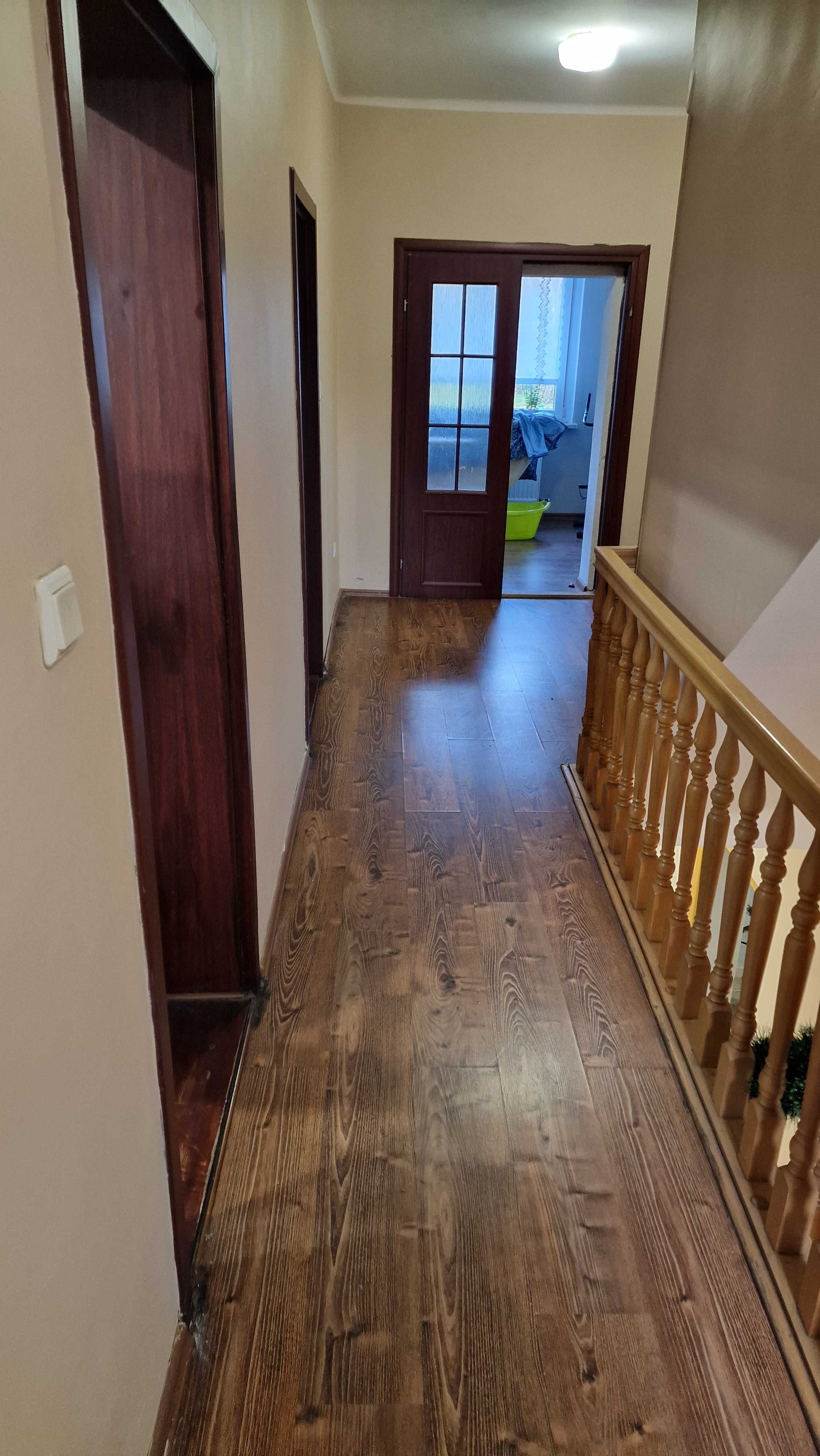 Przestronny dom 160m2 w Leśnicy.