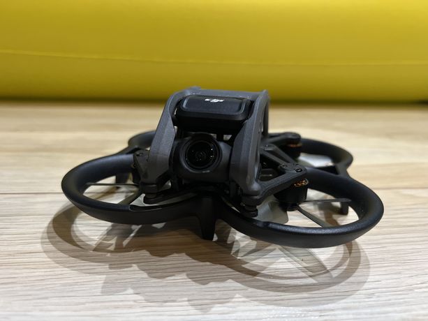 DJI Avata  dron Fpv Cinewhoop jak nowy