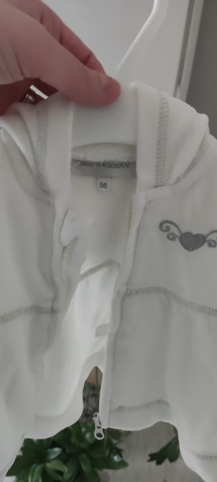 Bluza niemowlęca KappAhl z kapturem, na zamek, rozmiar 56.