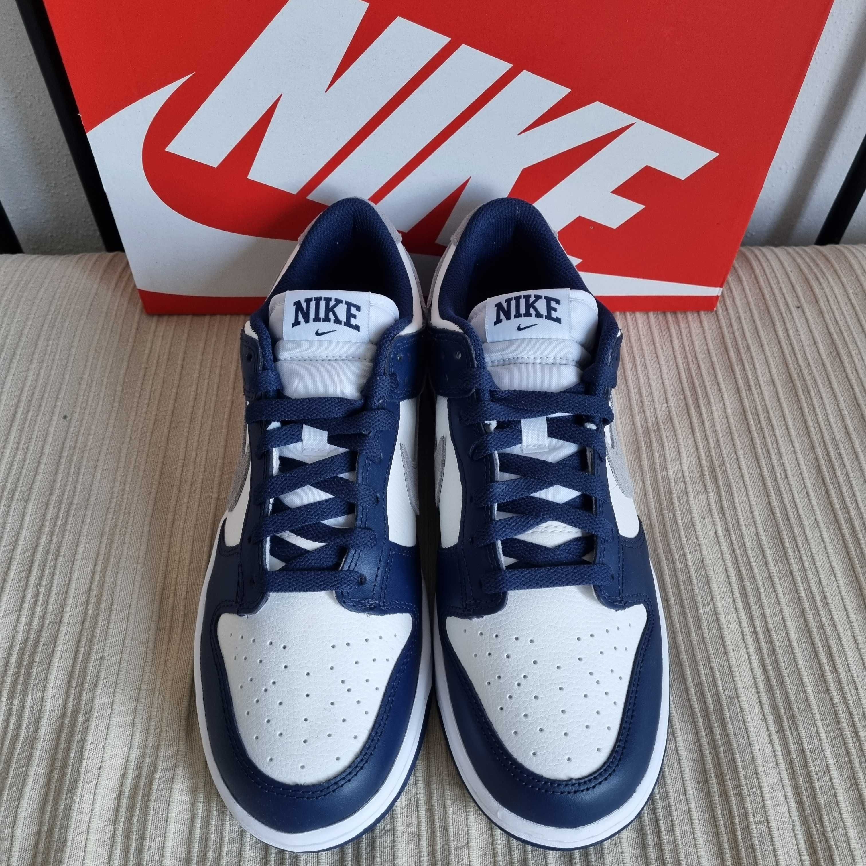 Nike Dunk Low "Midnight Navy" - Tamanho 43