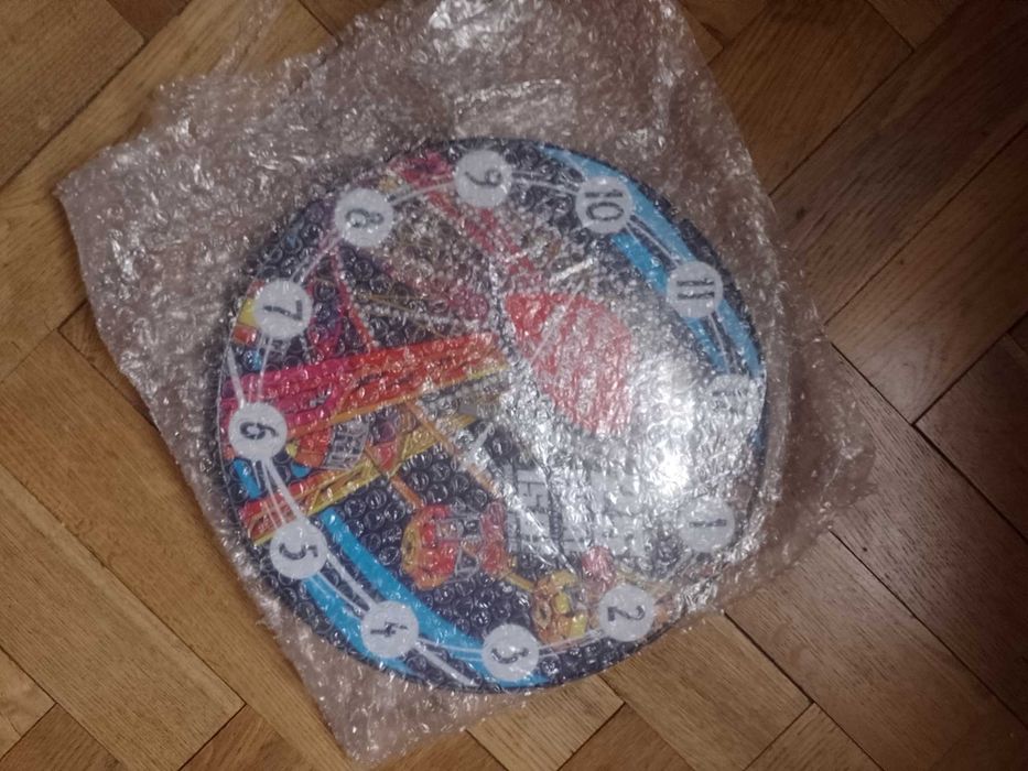 Zegar ścienny kwarcowy na ścianę Sangtai 5168