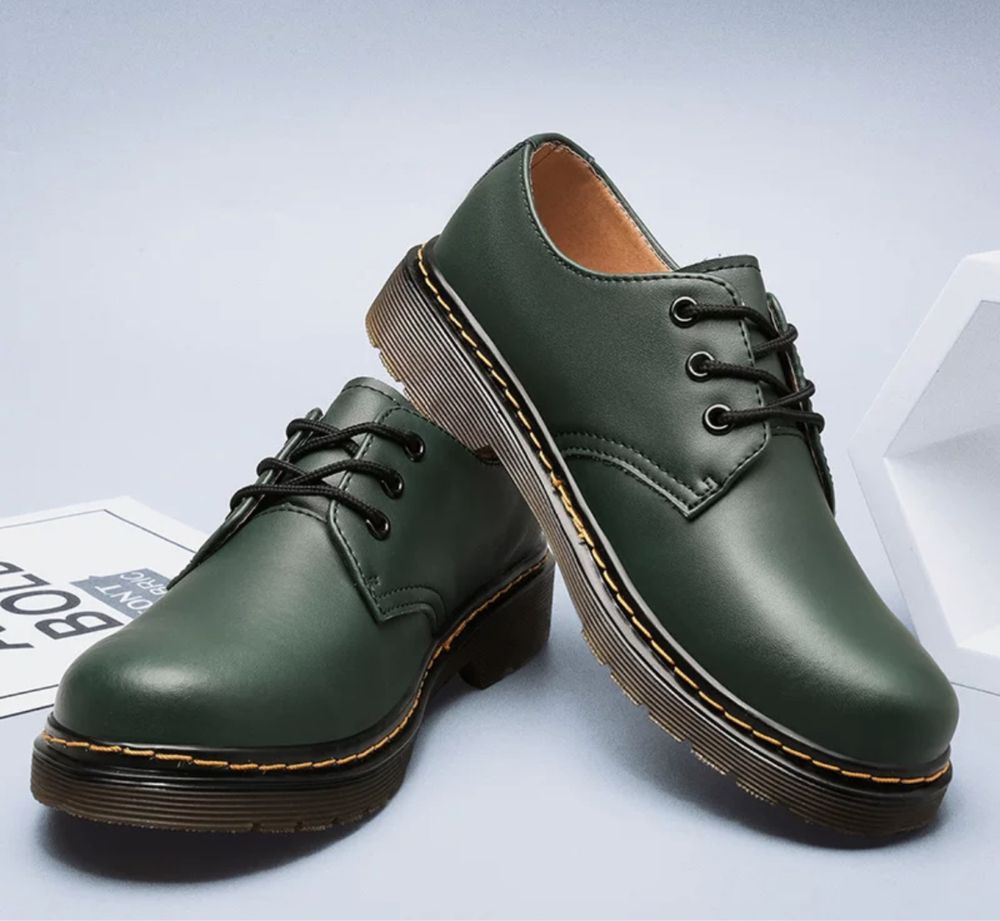 Glany półbuty zielone eleganckie skórzane  unisex martensy oxfordki