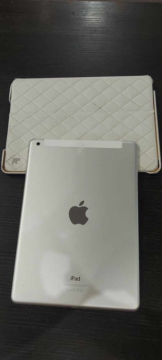 Планшет apple  ipad a1475