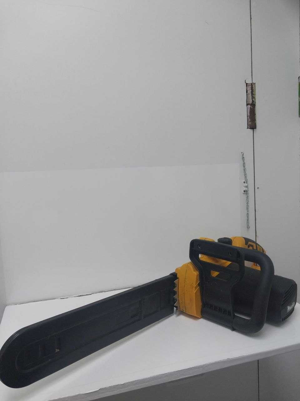 Електропила Mächtz MCE-2740