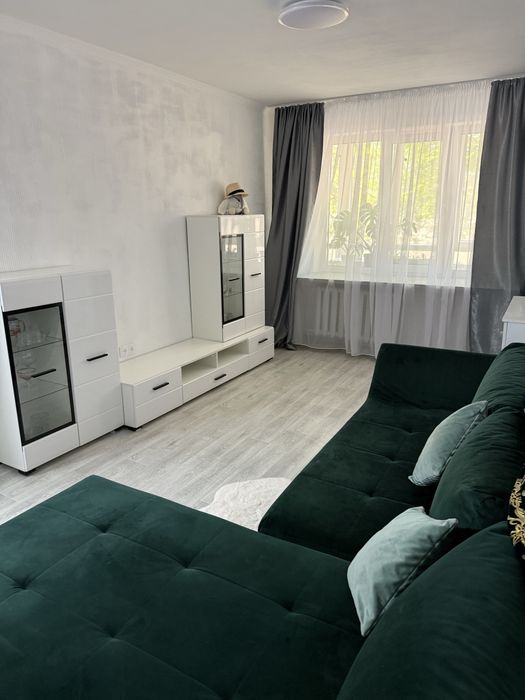 Подобово 2-х кімнатна на 129 кварталі